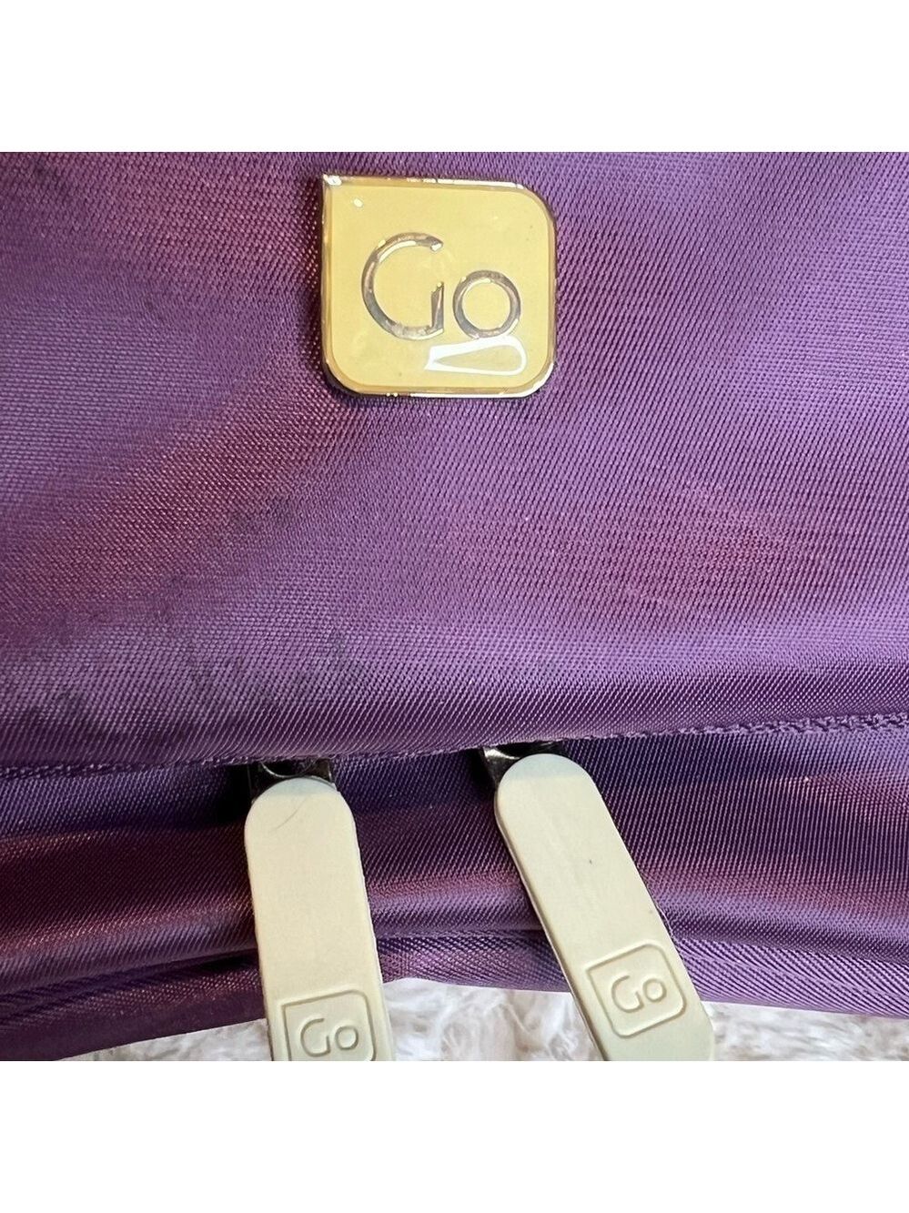 GO HANGING TOILETRY ZIPPERED BAG - Picture 10 of 10